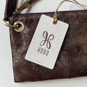 HOBO Vida Wristlet